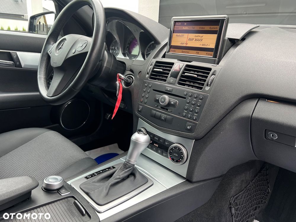 Mercedes-Benz Klasa C 180 Kompressor Automatik Avantgarde - 22