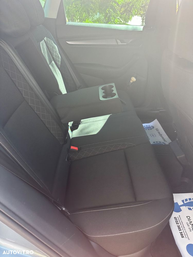 Skoda Karoq 1.5 TSI DSG Style - 27