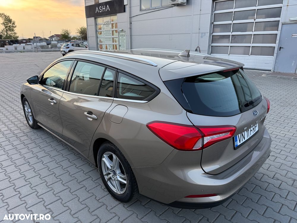 Ford Focus 1.5 TDCi DPF Start-Stopp-System Business - 25