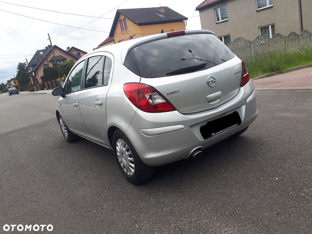 Opel Corsa 1.2 16V Edition / Active - 5