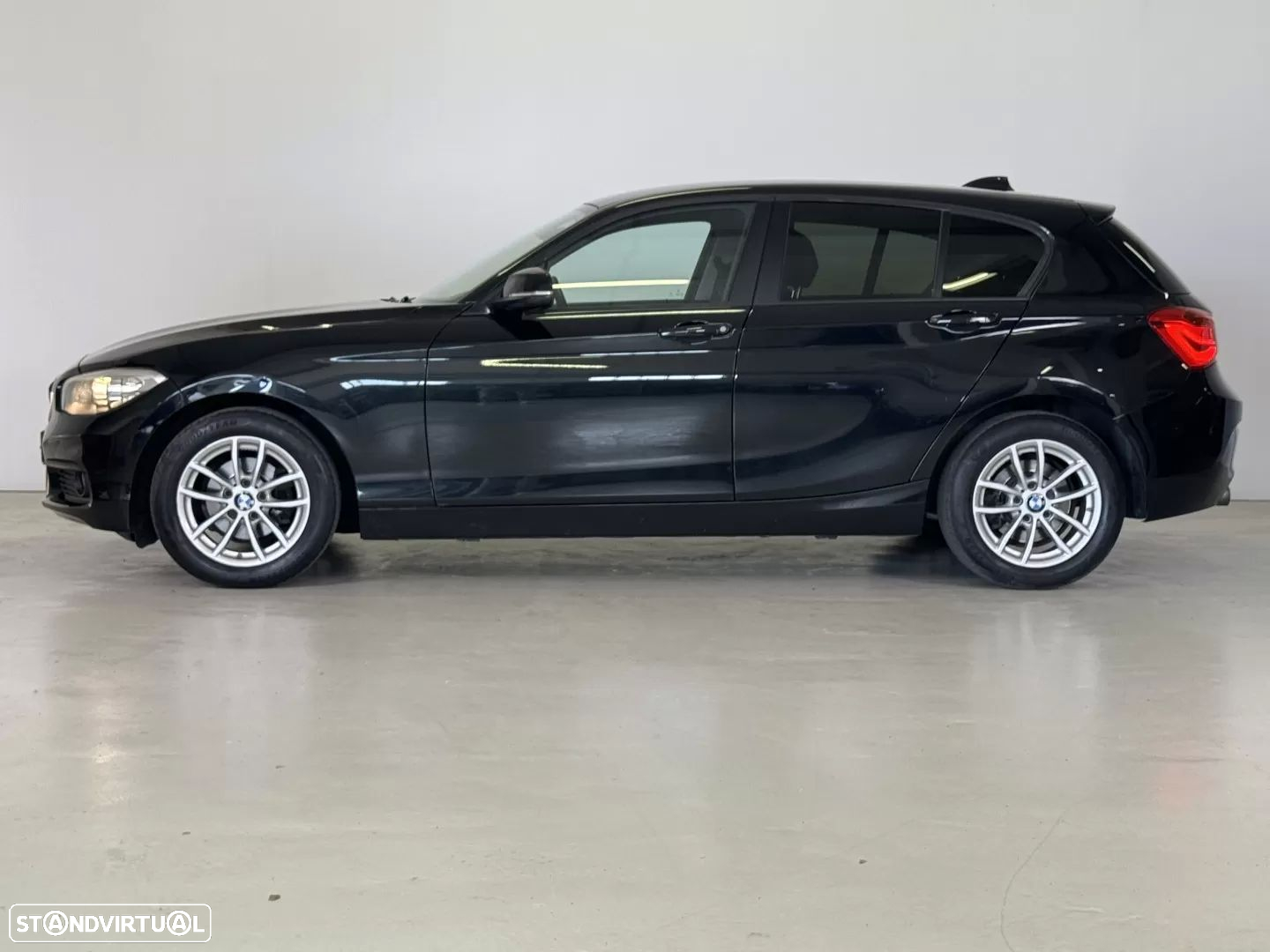 BMW 116 d Advantage Auto - 4