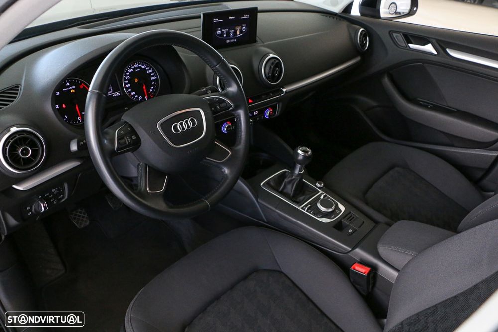 Audi A3 Limousine 1.6 TDI Advance - 2