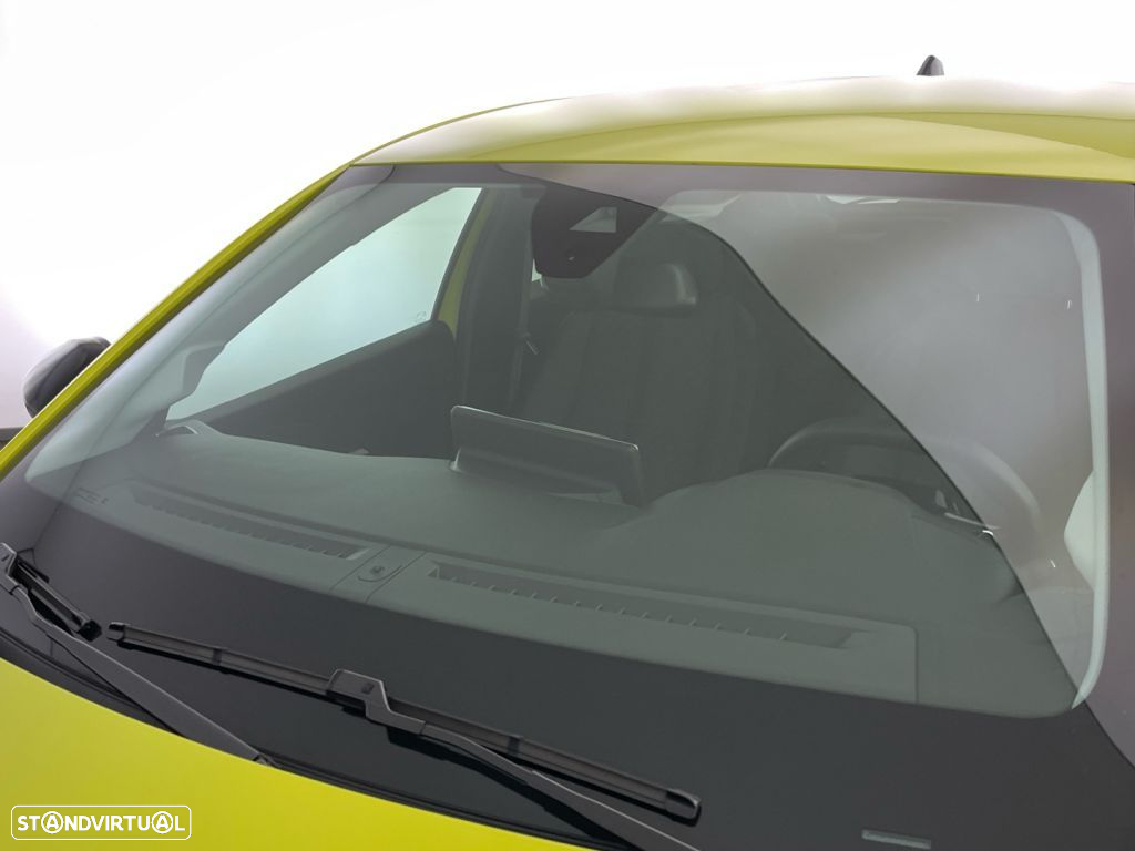 Peugeot 208 1.2 Hybrid GT e-DCS6 - 21