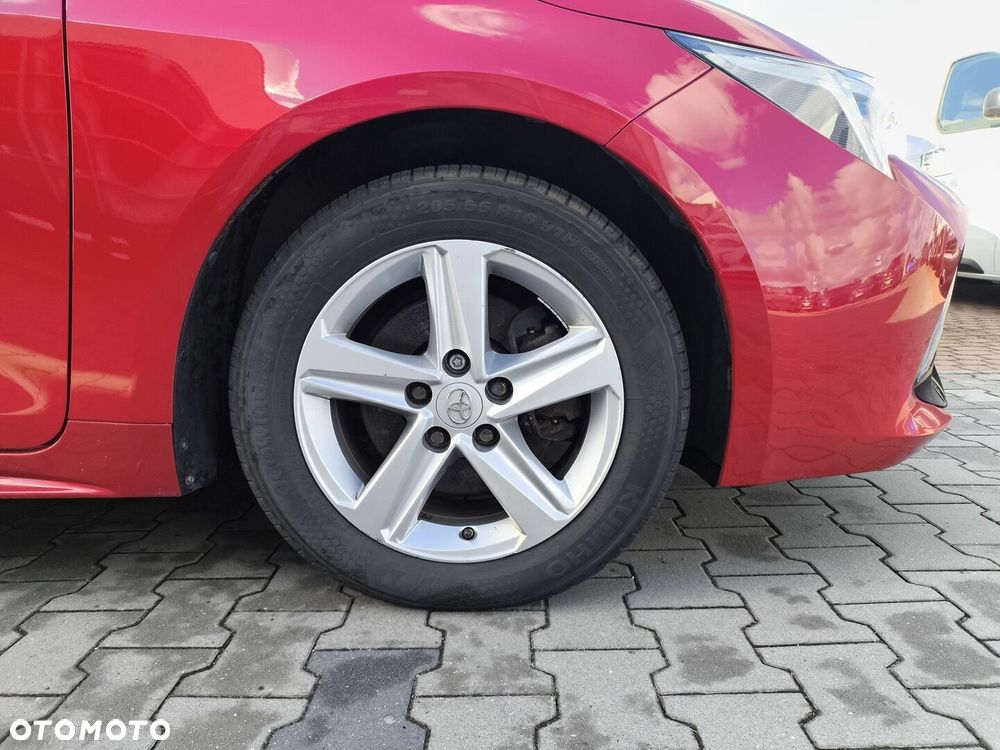 Toyota Corolla - 16