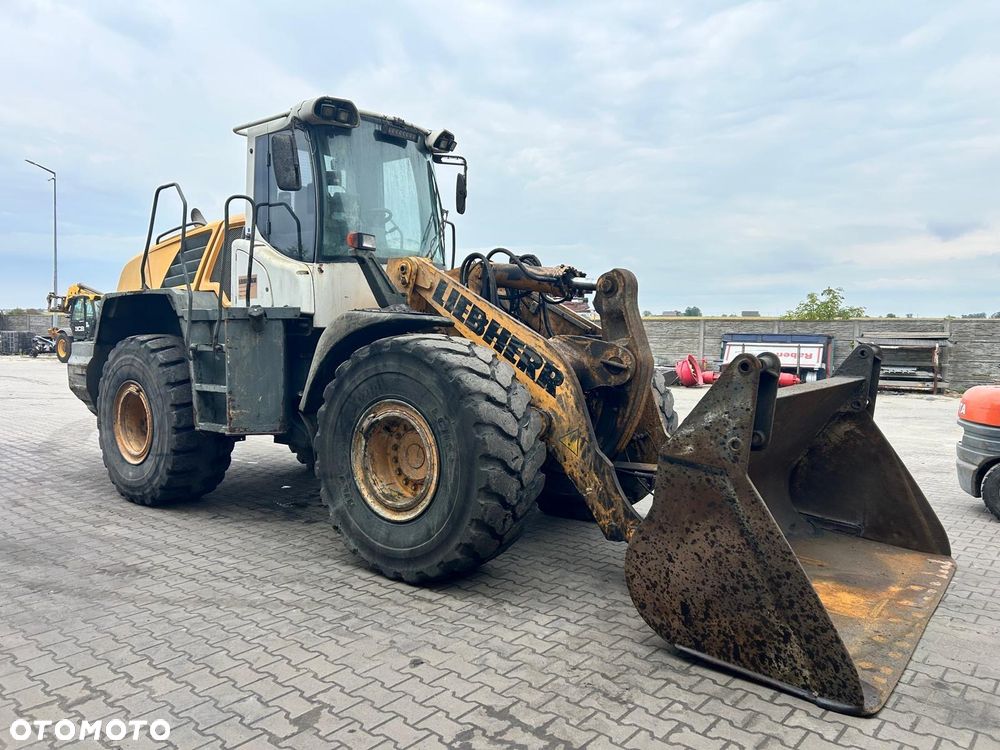 Liebherr 556 - 1