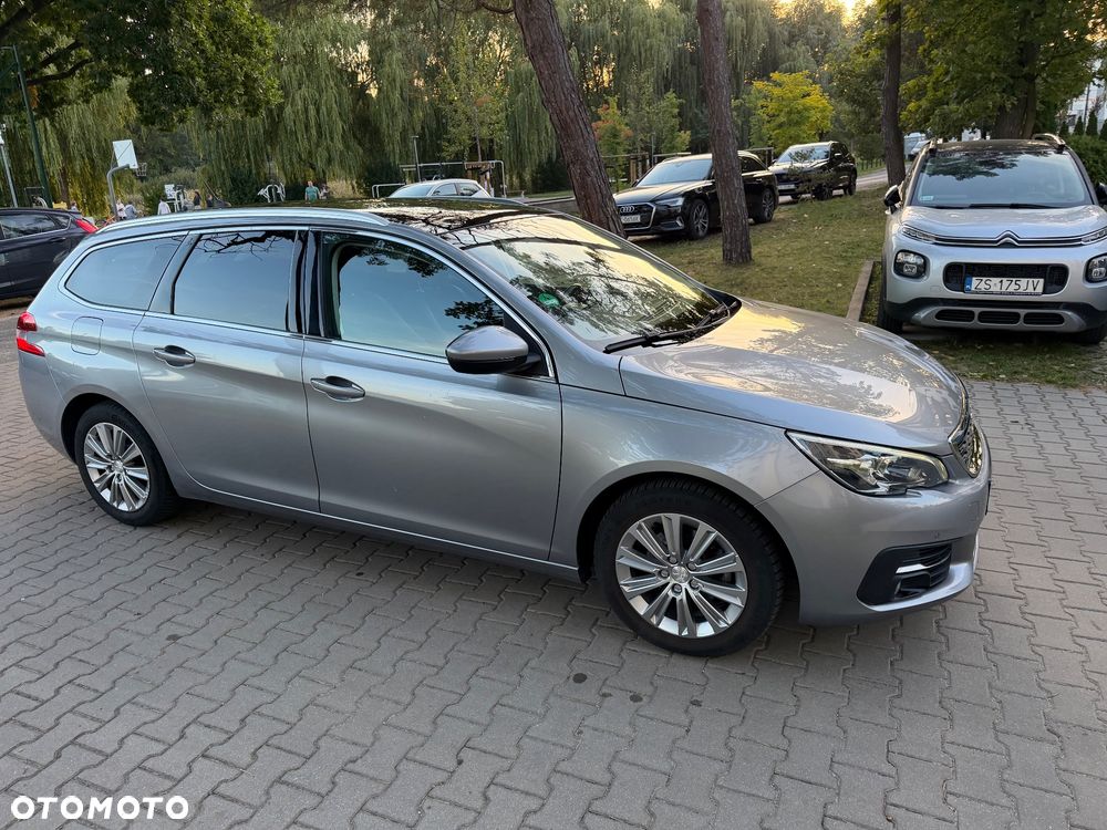 Peugeot 308 - 5