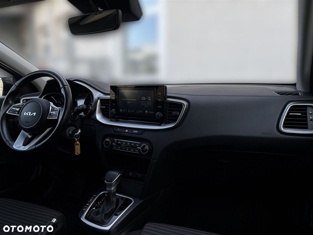 Kia XCeed 1.5 T-GDI M DCT - 14