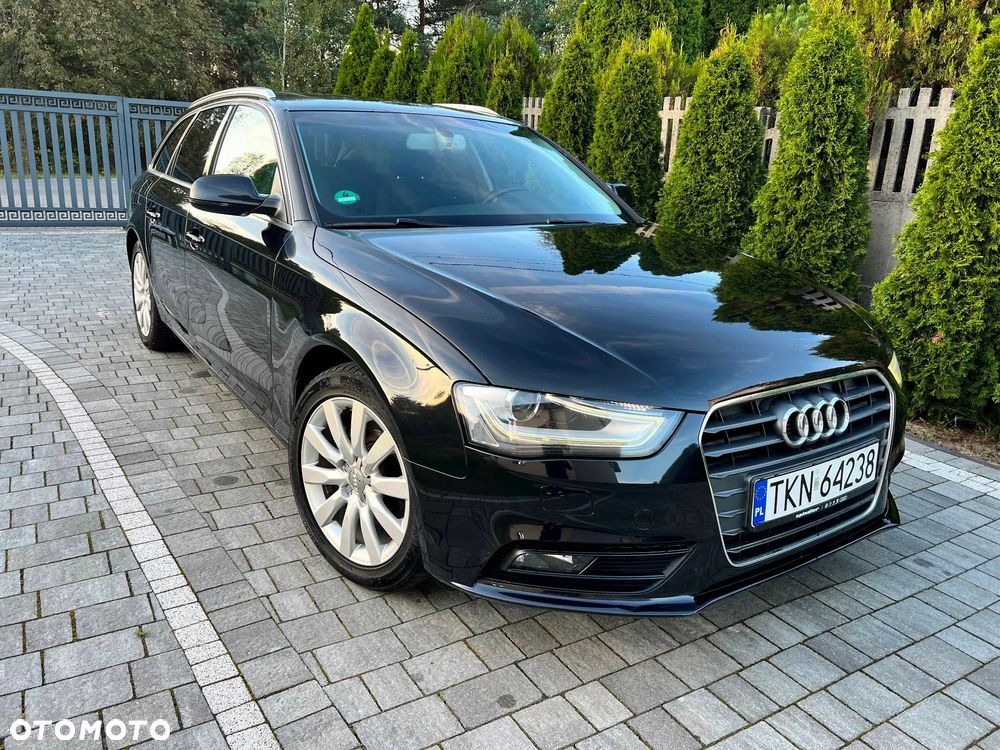 Audi A4 Avant - 1