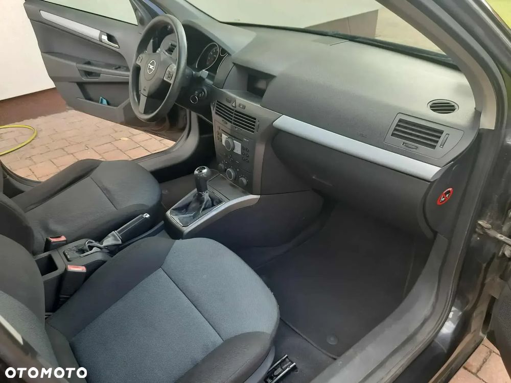 Opel Astra - 14