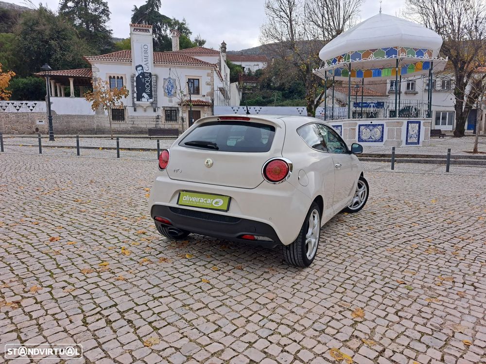 Alfa Romeo MiTo 1.3 JTD Distinctive - 29
