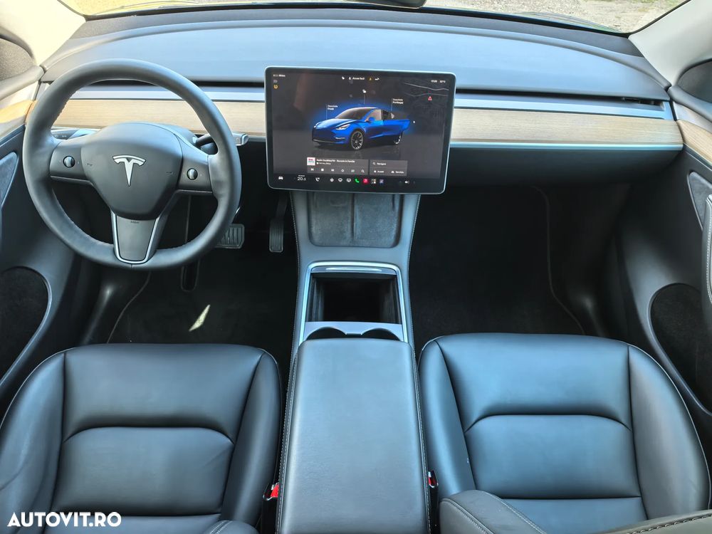 Tesla Model Y Long Range Dual Motor AWD - 7