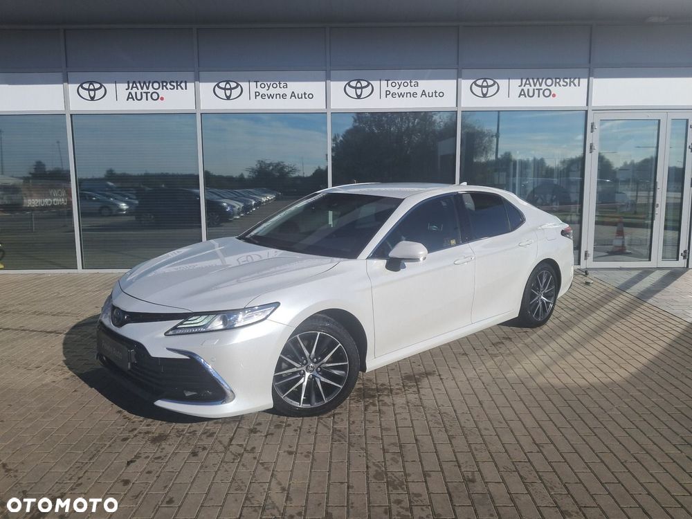 Toyota Camry 2.5 Hybrid Executive CVT