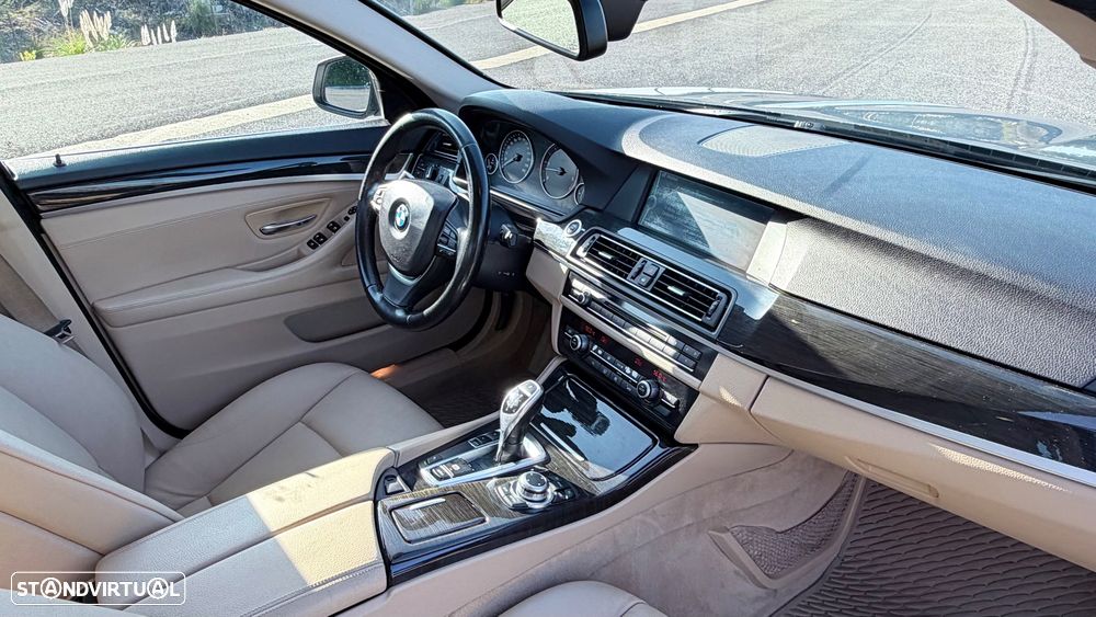BMW 530 d Auto - 13