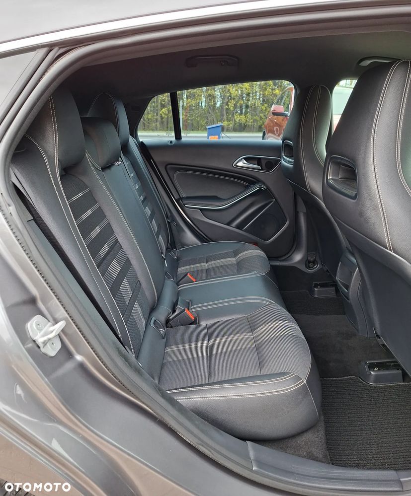 Mercedes-Benz CLA - 11