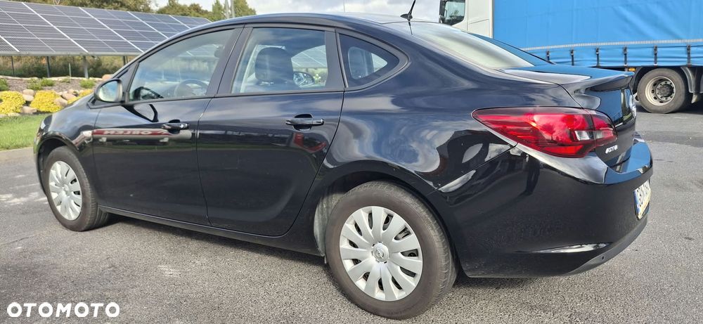 Opel Astra - 3