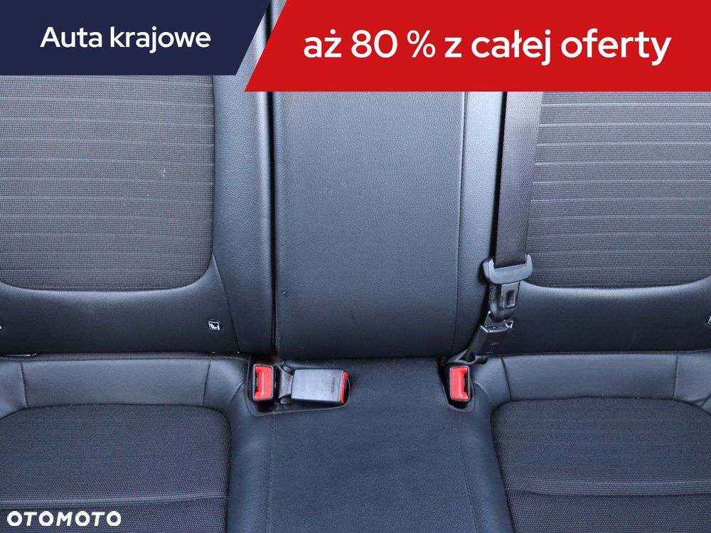 Kia Stonic - 12