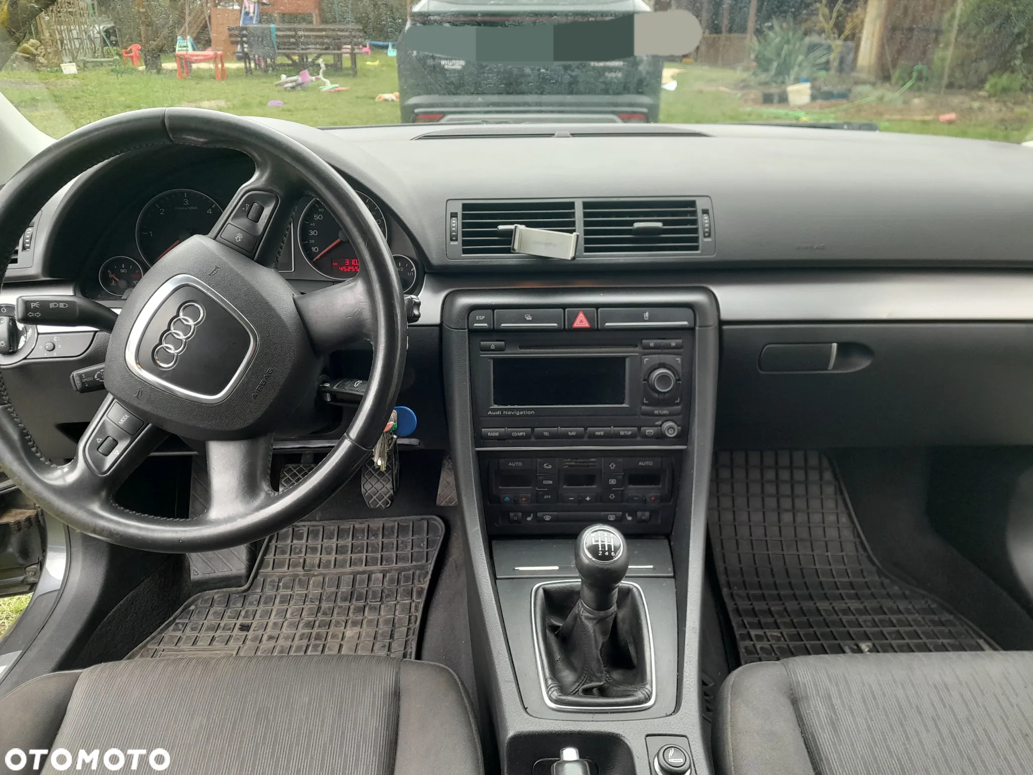 Audi A4 Avant 2.0 TDI - 7