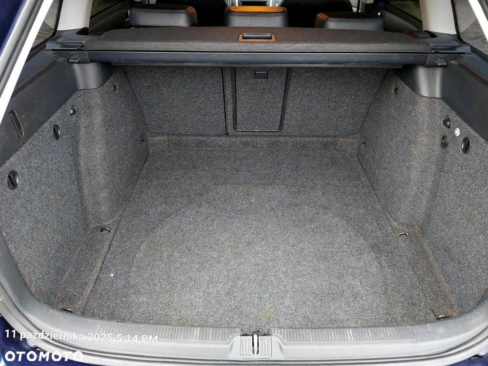 Skoda Octavia 1.6 Elegance - 10