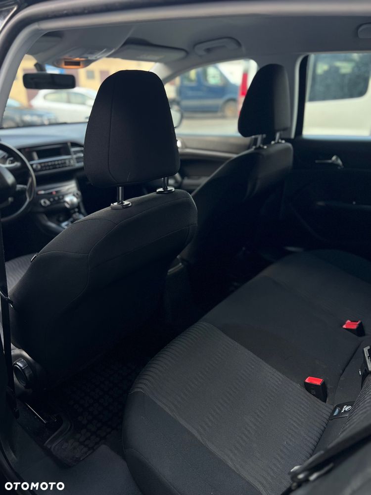 Peugeot 308 1.6 THP Allure - 6