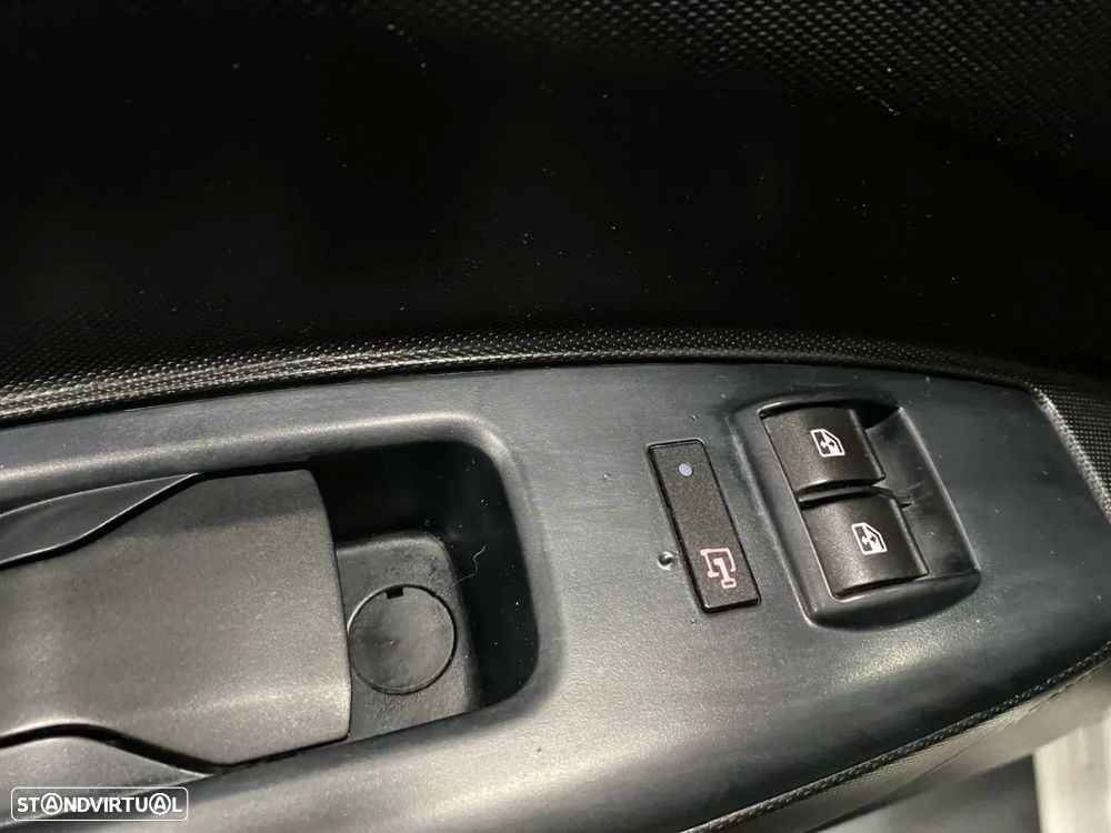 Opel Combo 1.3 JTD Iva dedutivel - 12