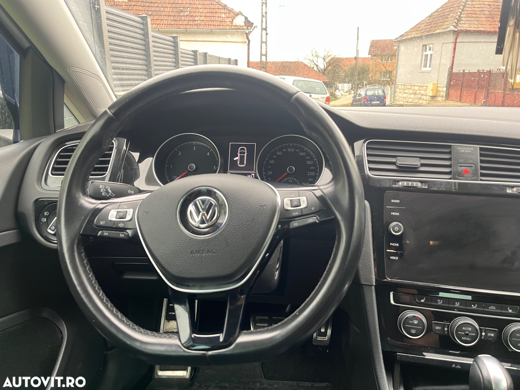 Volkswagen Golf 2.0 TDI DSG Highline - 15