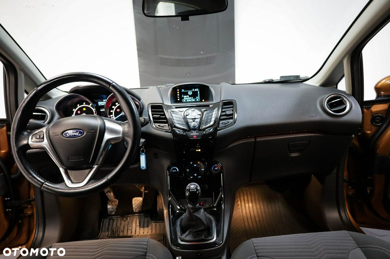 Ford Fiesta - 13