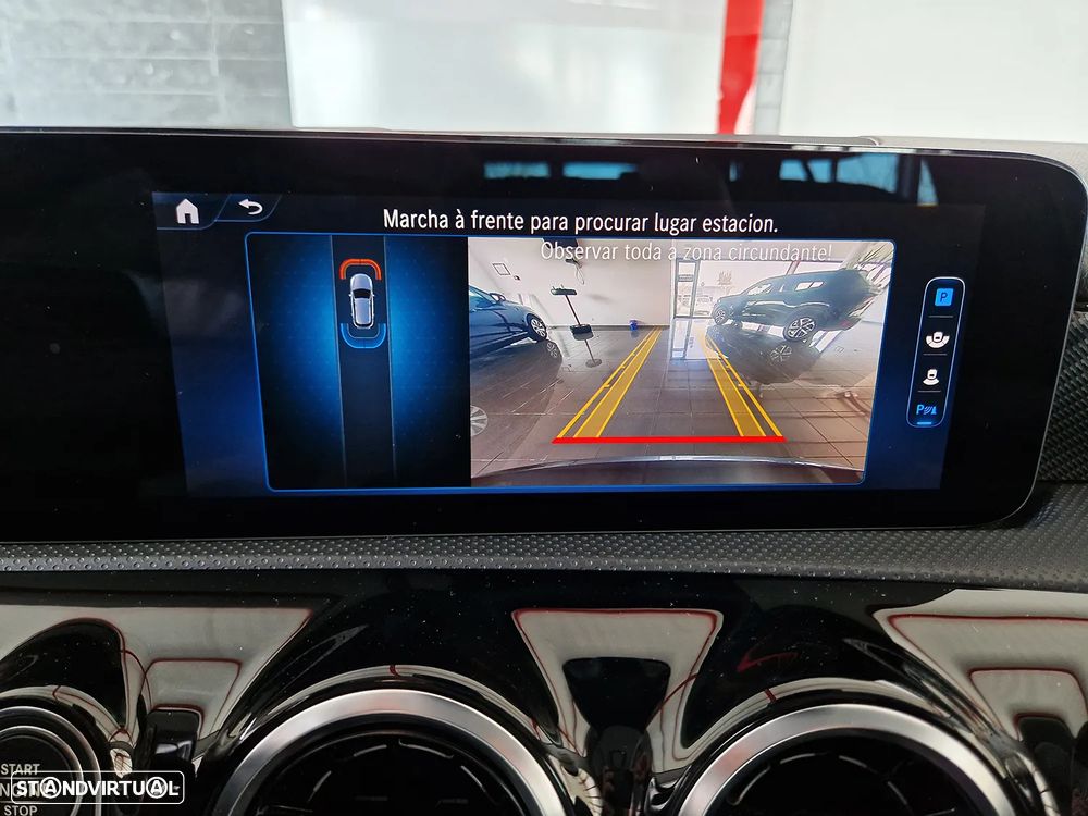 Mercedes-Benz A 250 e - 43