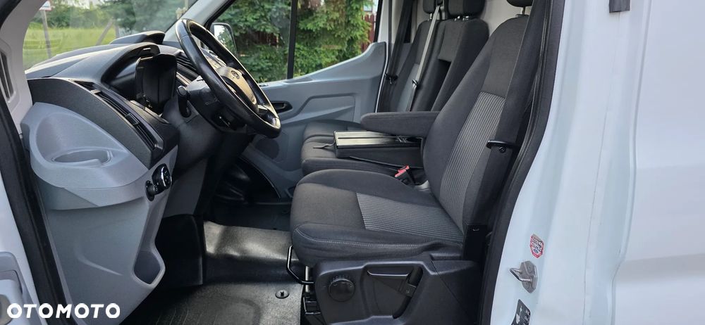 Ford Transit - 11