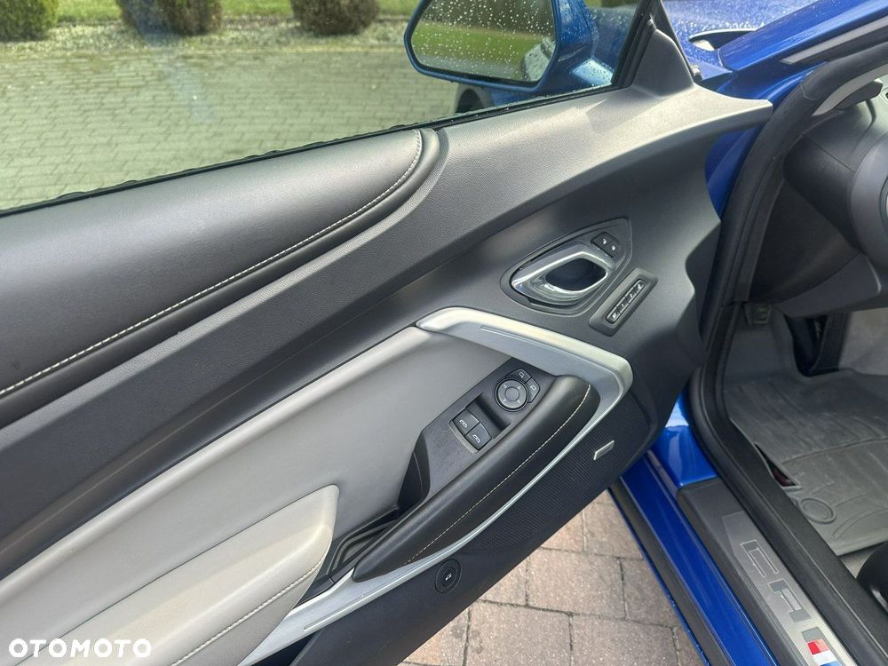 Chevrolet Camaro - 17