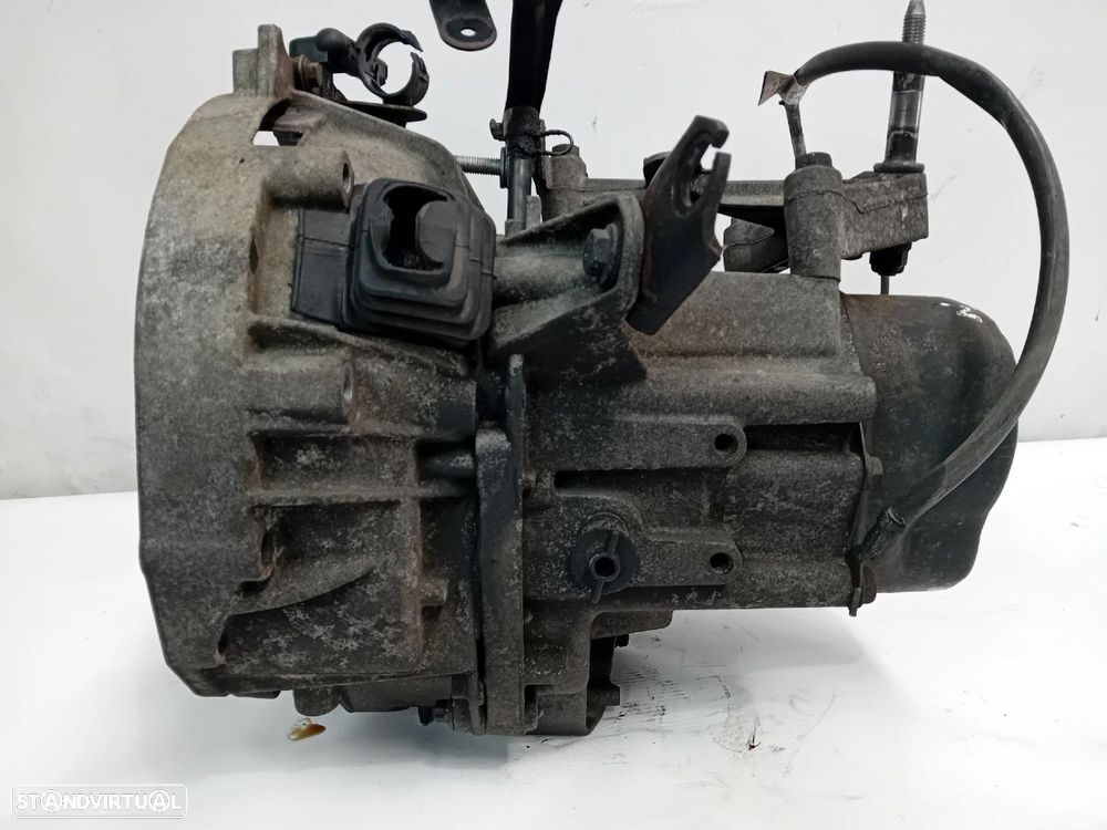 Caixa de velocidades manual RENAULT Clio II (BB0/1/2_, CB0/1/2_) - 4