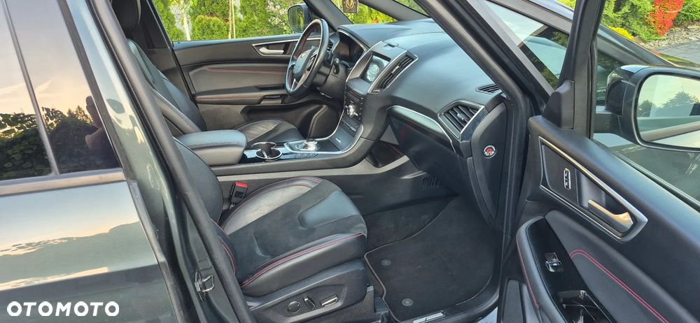 Ford S-Max 2.0 EcoBlue ST-Line - 19