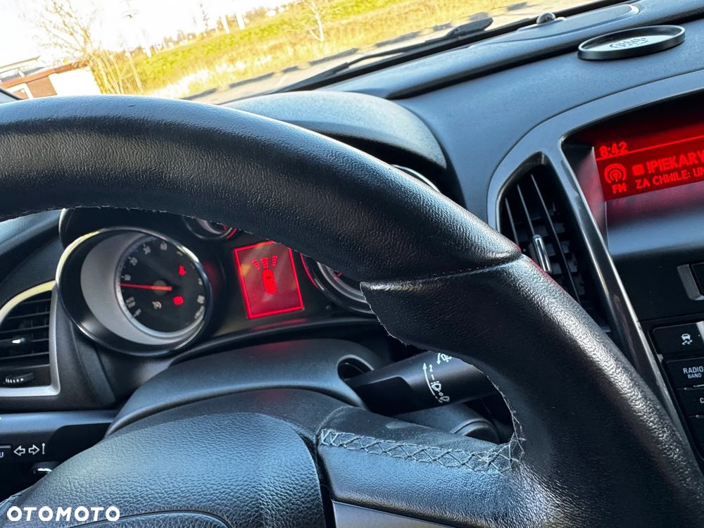 Opel Astra 1.4 Turbo Cosmo - 24
