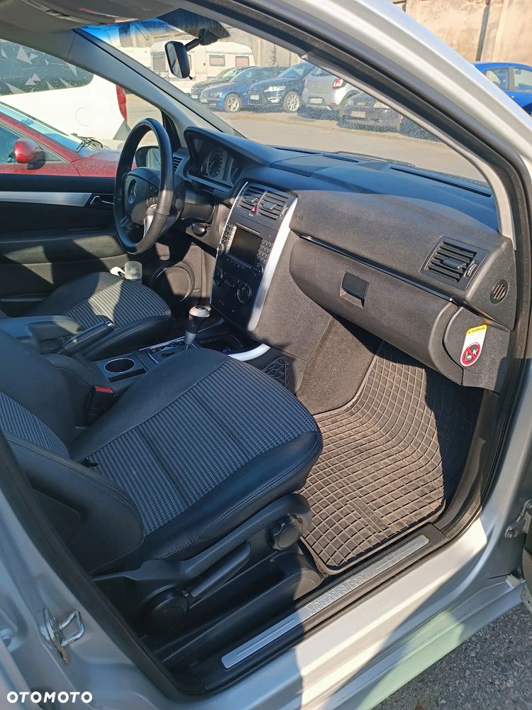Mercedes-Benz Klasa B 200 CDI Autotronic - 8