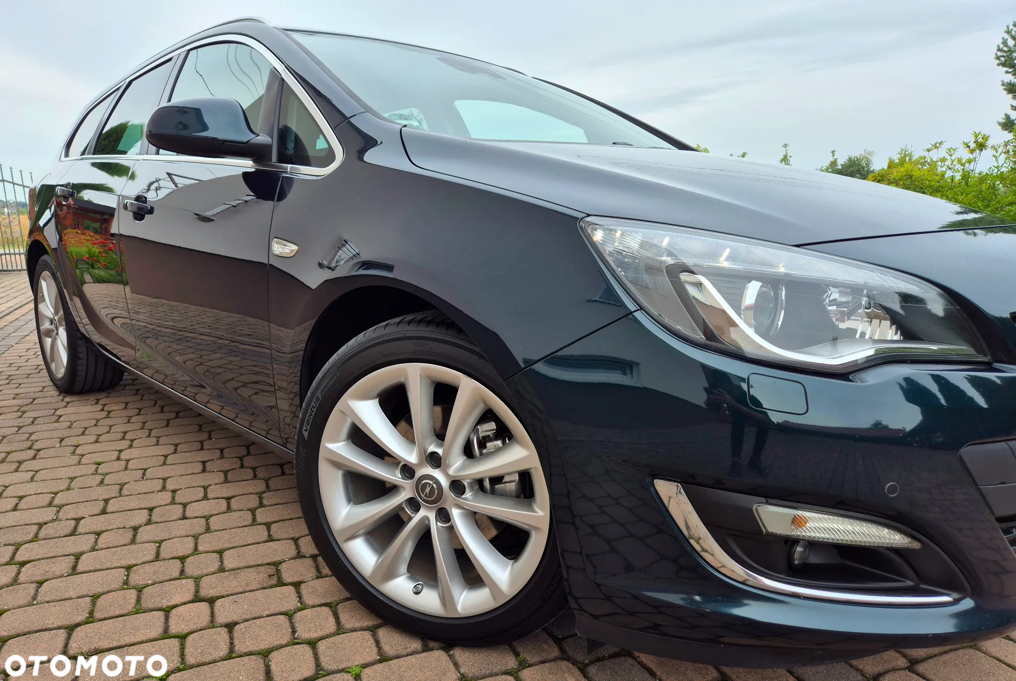 Opel Astra 2.0 CDTI Exklusiv - 19