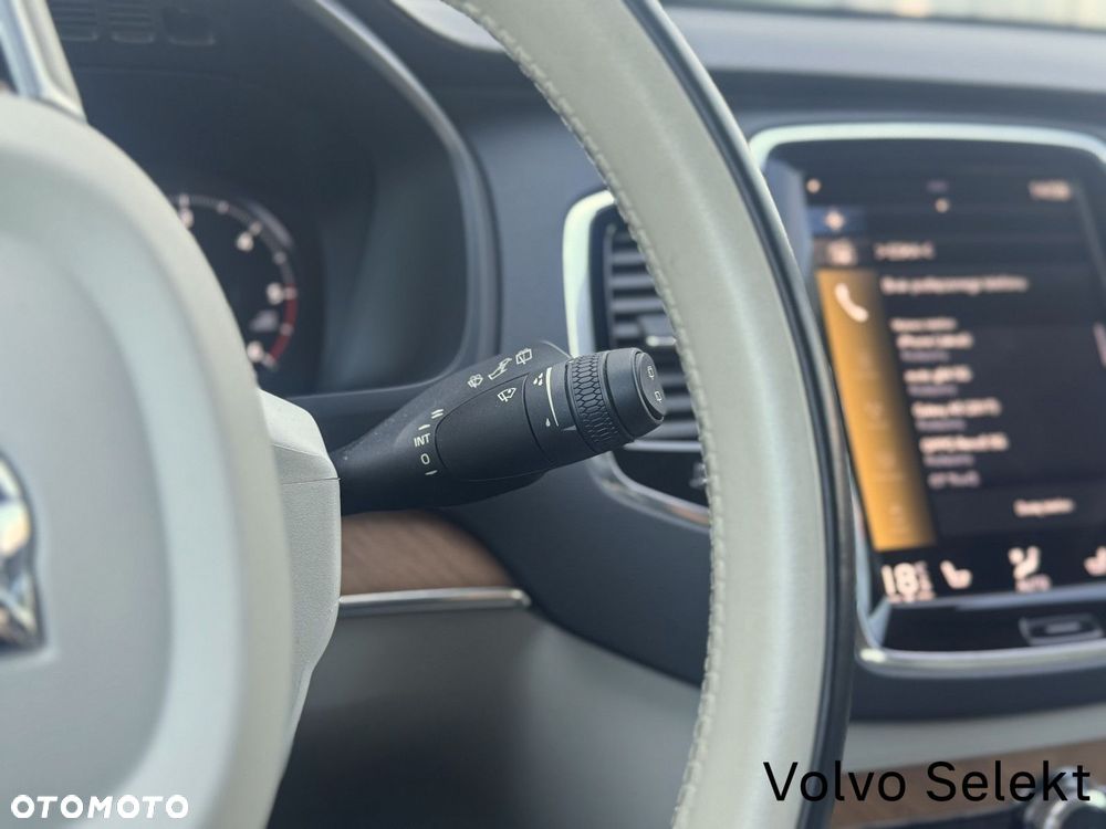 Volvo XC 90 - 27