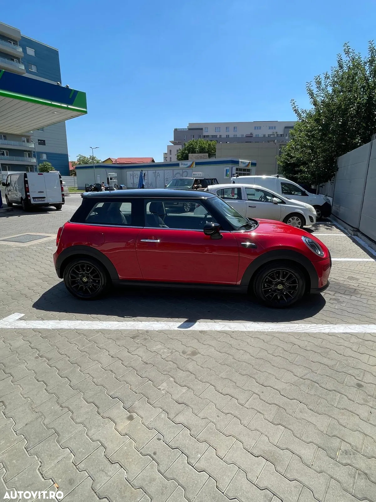 Mini Cooper SE Standard - 3