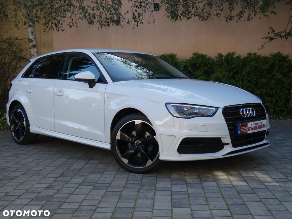 Audi A3 Sportback 1.6 TDI (clean diesel) S line Sportpaket - 2