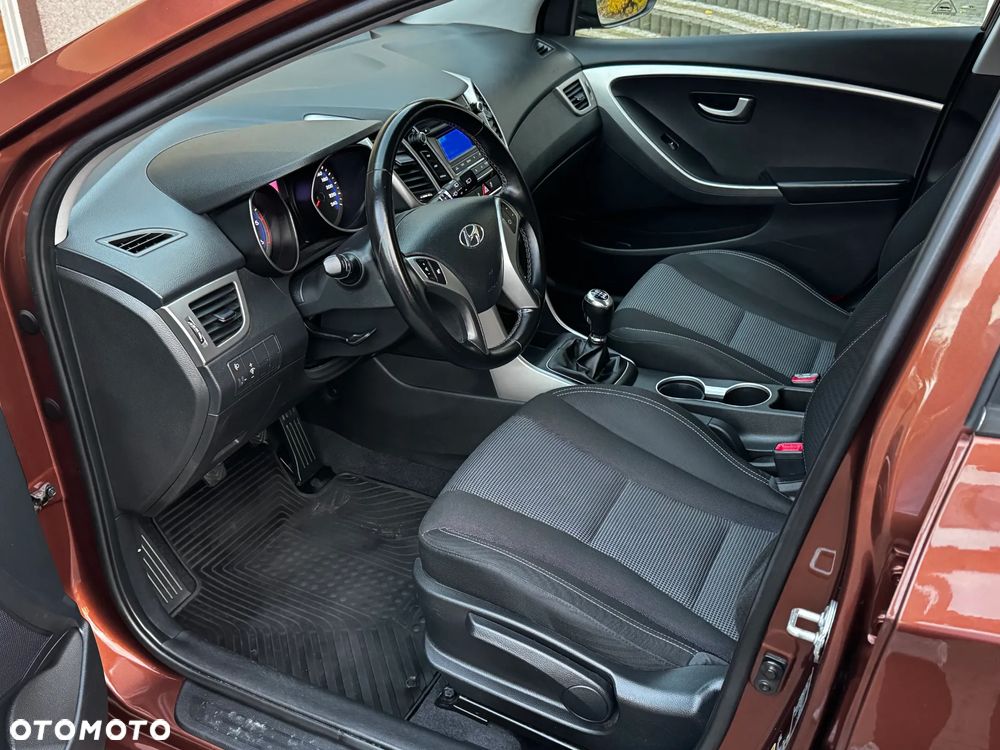 Hyundai i30 1.6 CRDi Comfort - 8