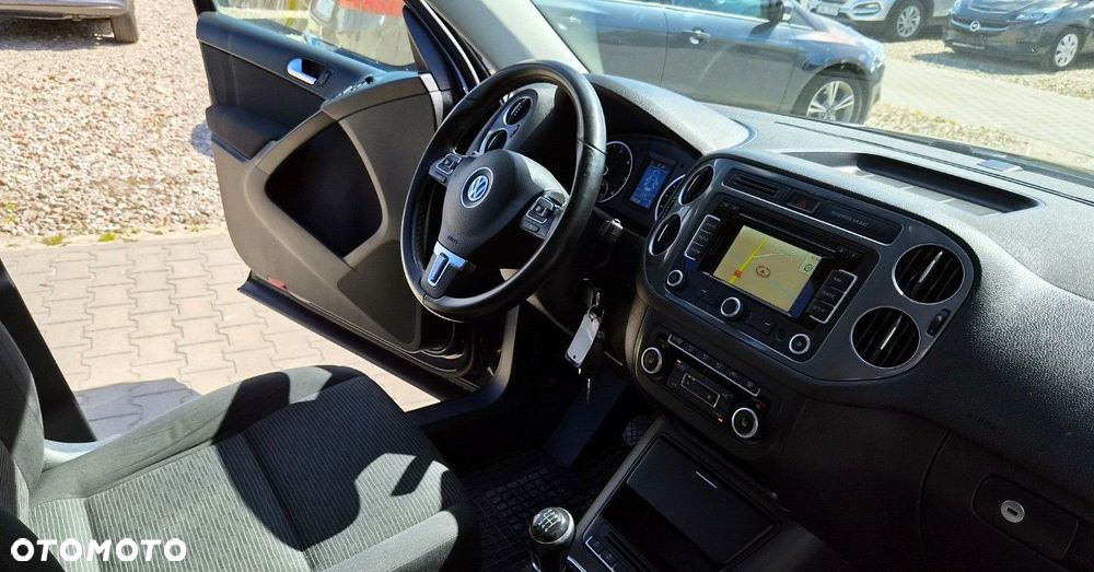 Volkswagen Tiguan - 27