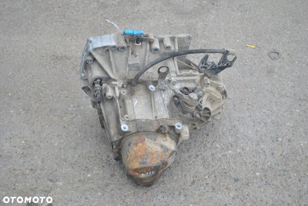 SKRZYNIA BIEGÓW MANUALNA 5-B RENAULT CLIO III 1.2 JH3176 - 2