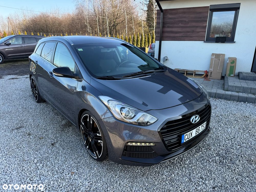 Hyundai i30 blue 1.6 CRDi Premium - 4