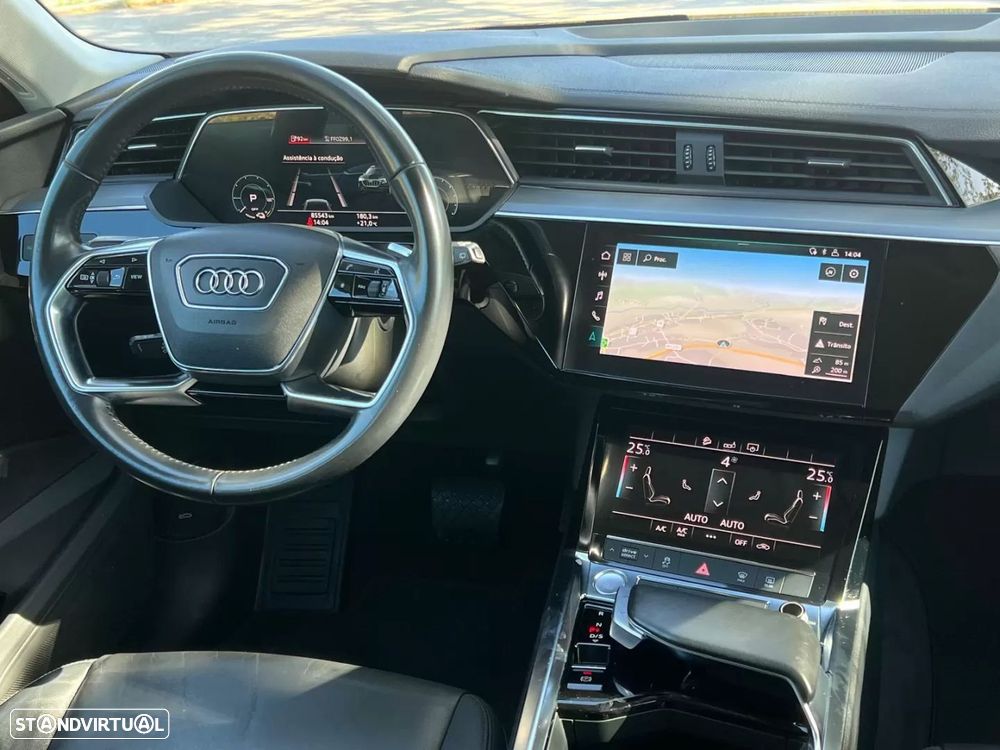 Audi e-tron - 29