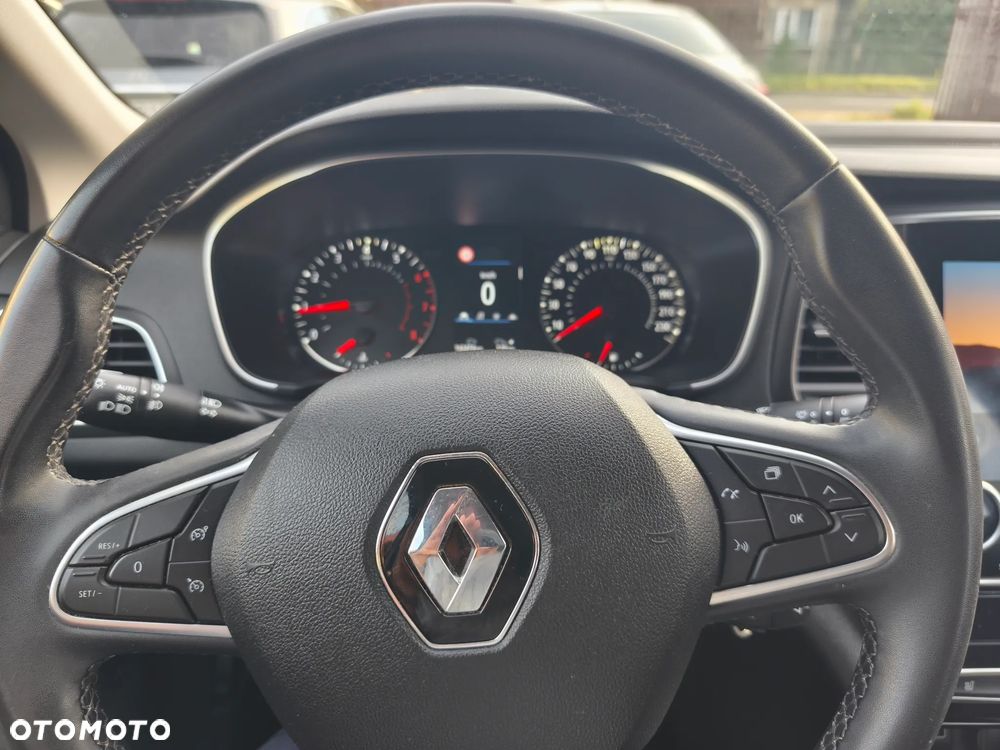 Renault Megane TCe 140 GPF INTENS - 15