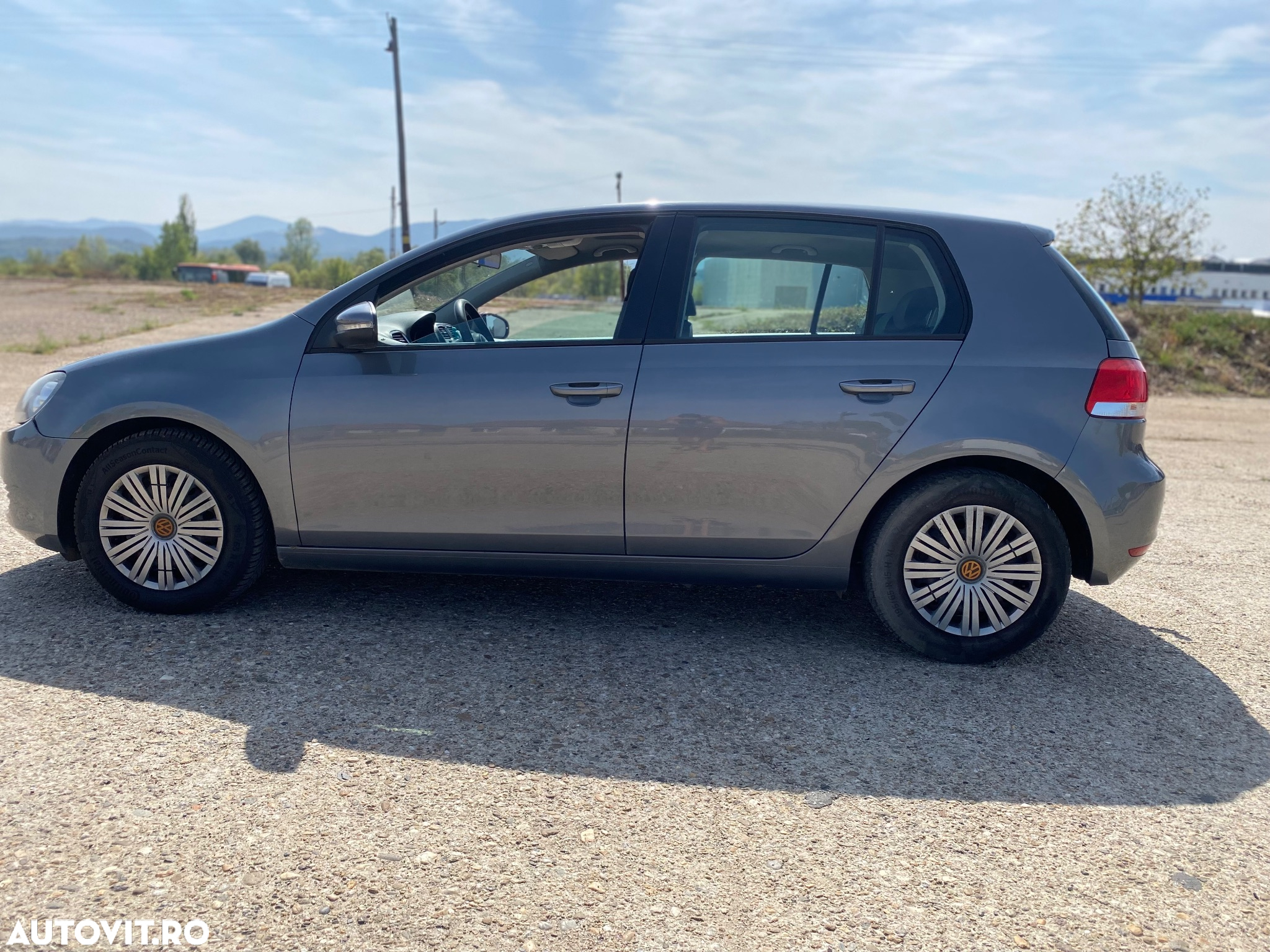 Volkswagen Golf 1.4 Comfortline - 14