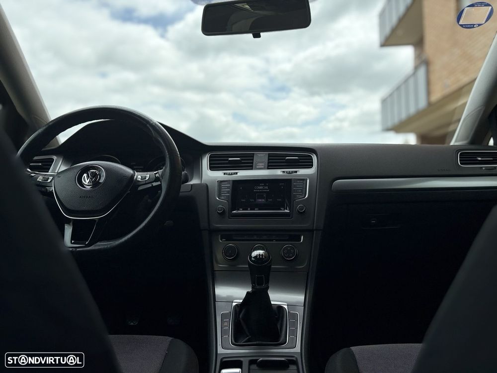 VW Golf 1.6 TDi BlueMotion Trendline - 7