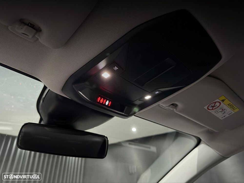 Peugeot 308 1.2 PureTech Allure - 25