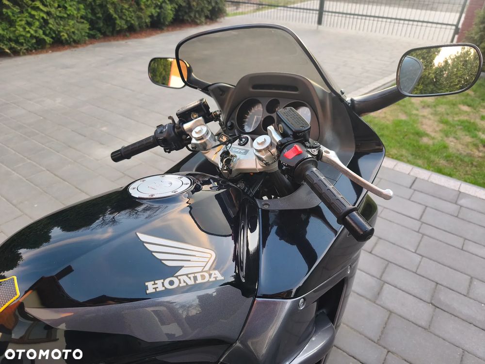 Honda CBR - 14