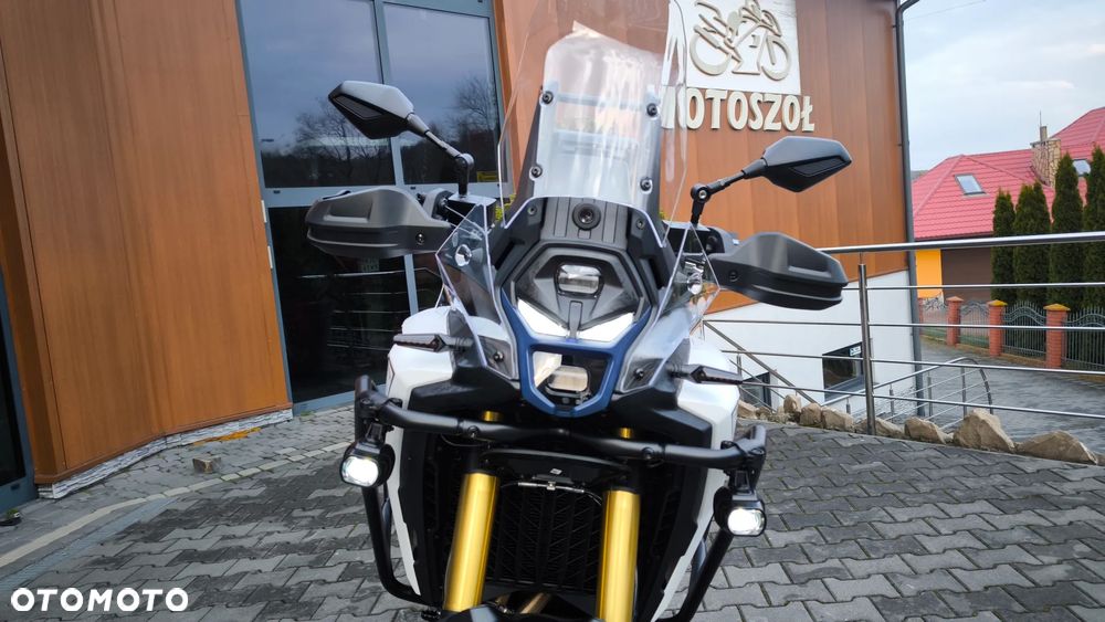 VOGE 800 Rally - 23