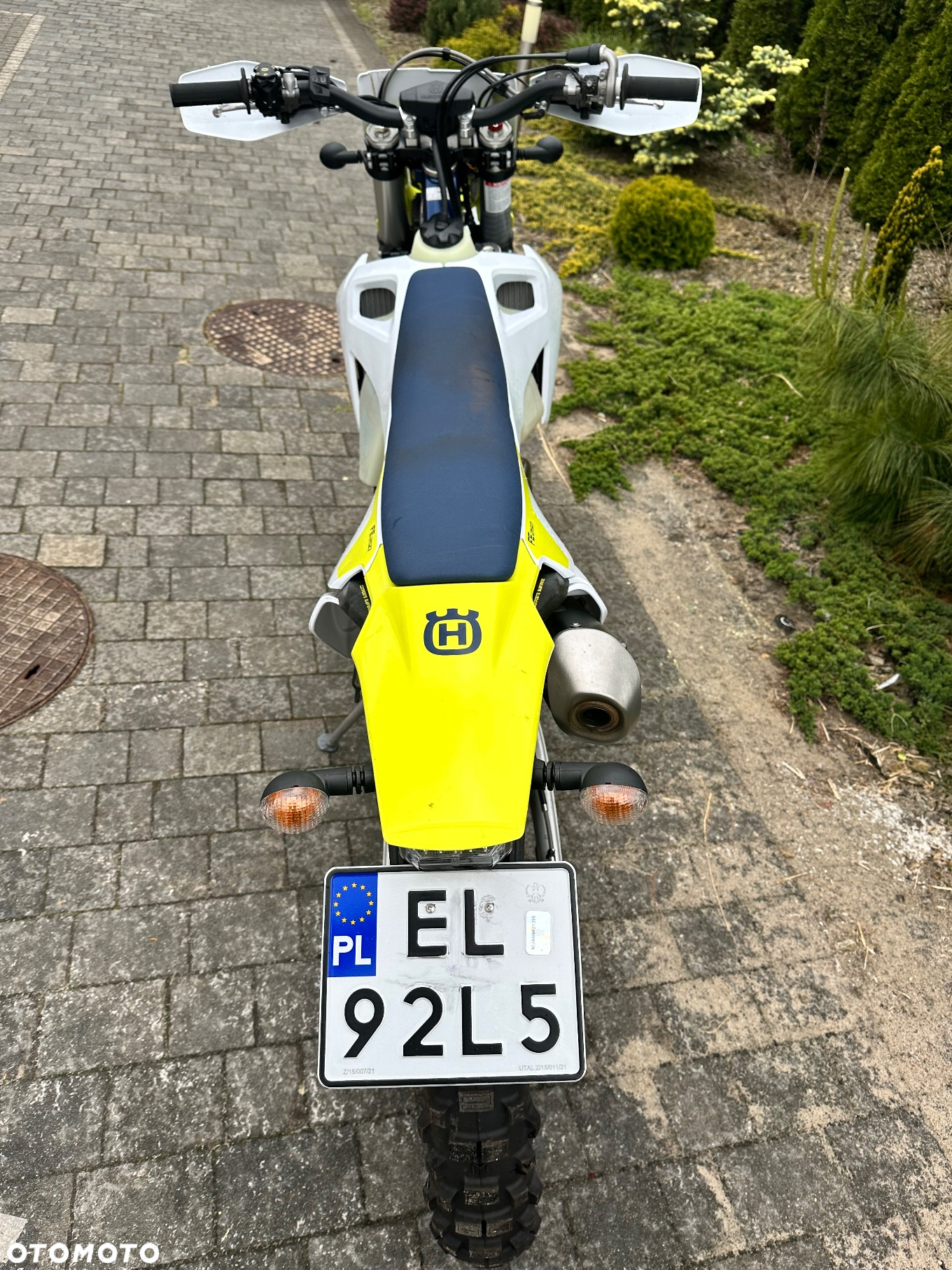 Husqvarna FE - 8