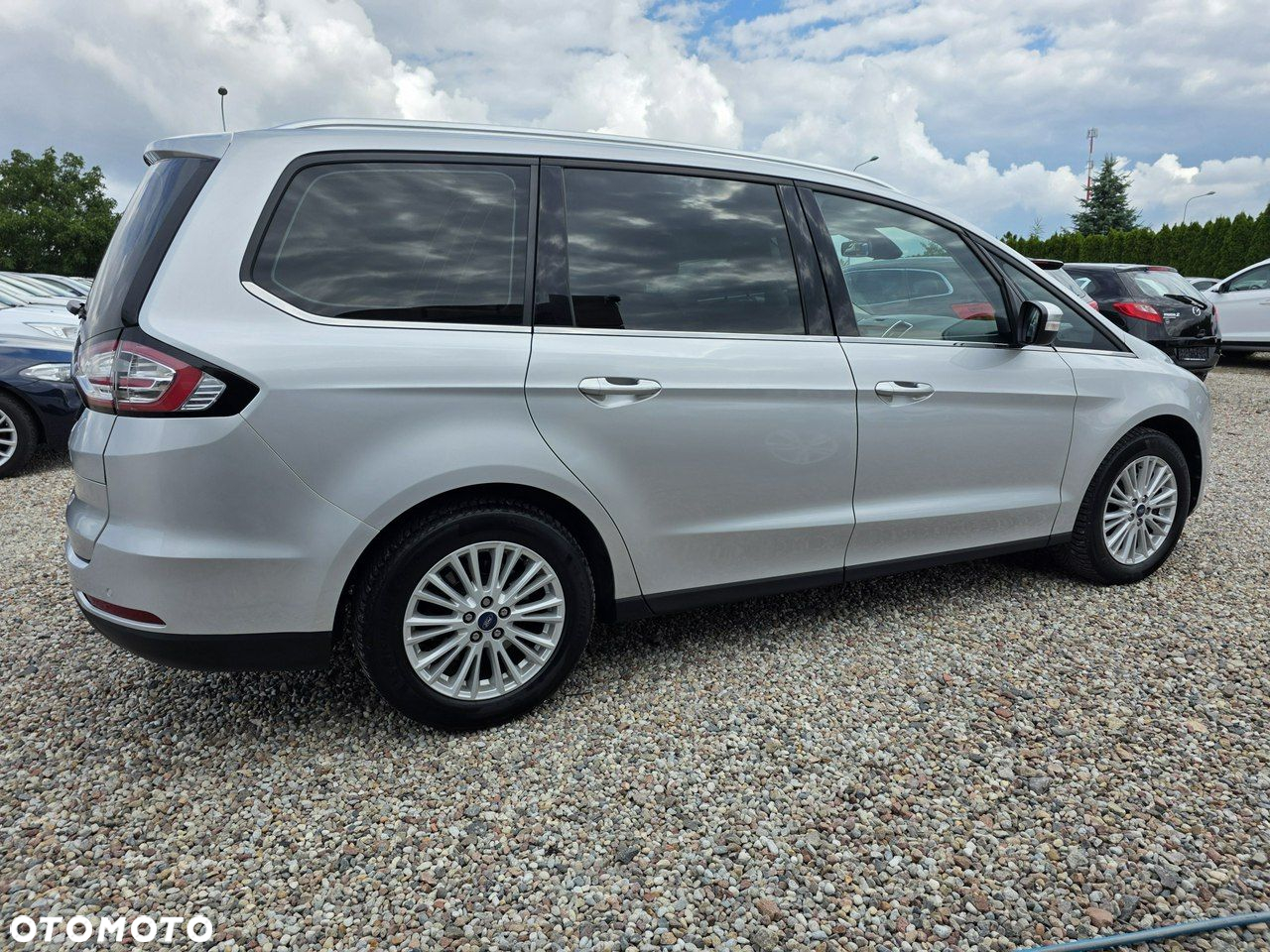 Ford Galaxy - 28